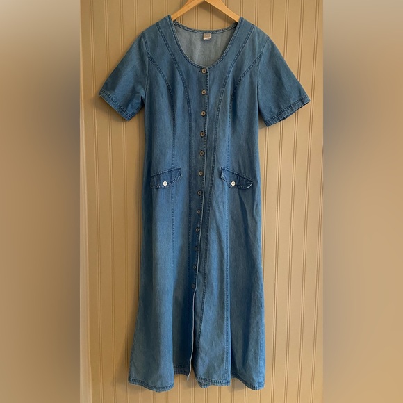 Vintage Miss Astor Dresses & Skirts - Vintage Denim 100% Cotton Maxi Dress by Miss Astor Women’s Size Medium to Large